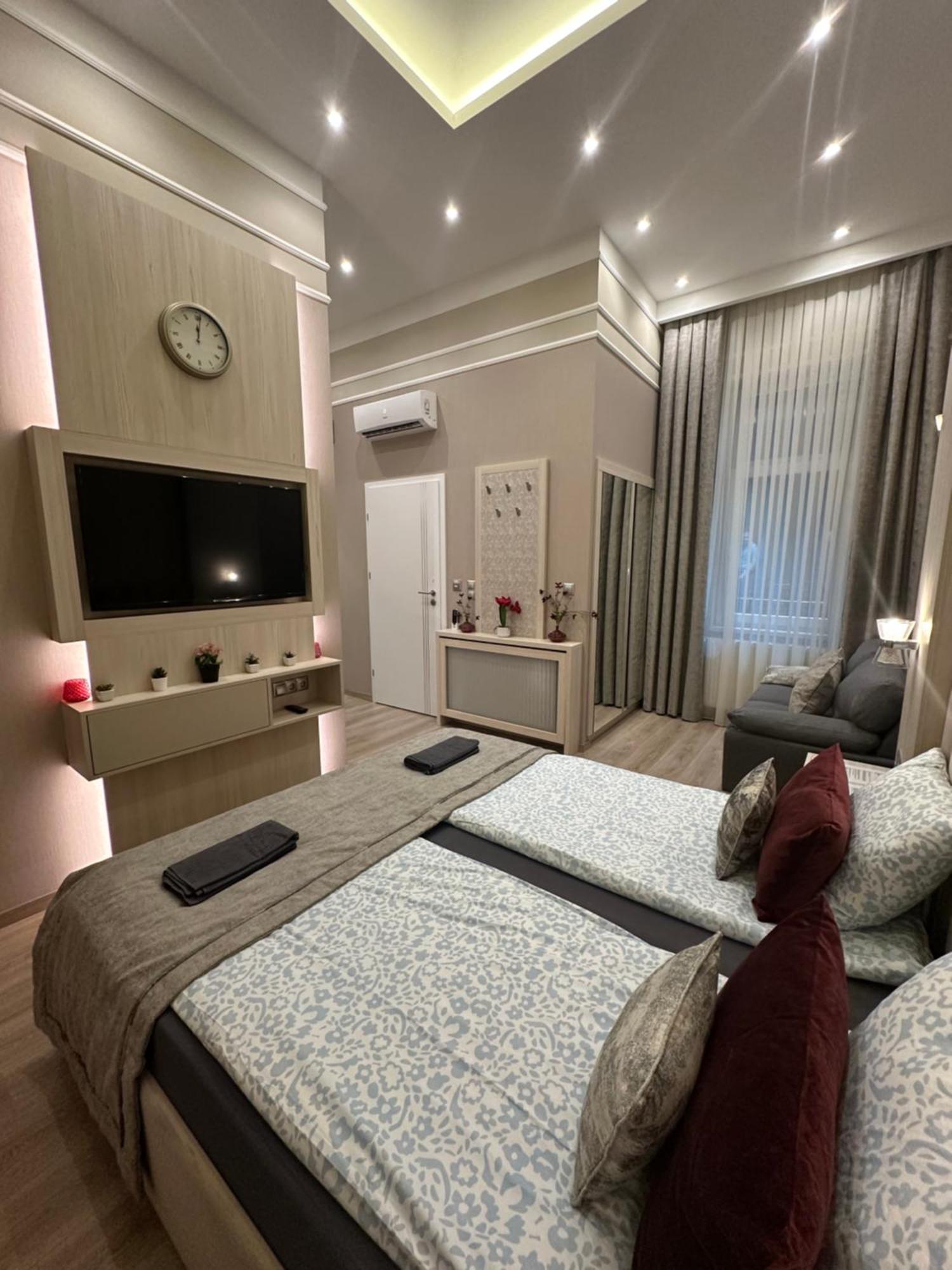 Revay 20 Suites By Corall Budapeste Exterior foto